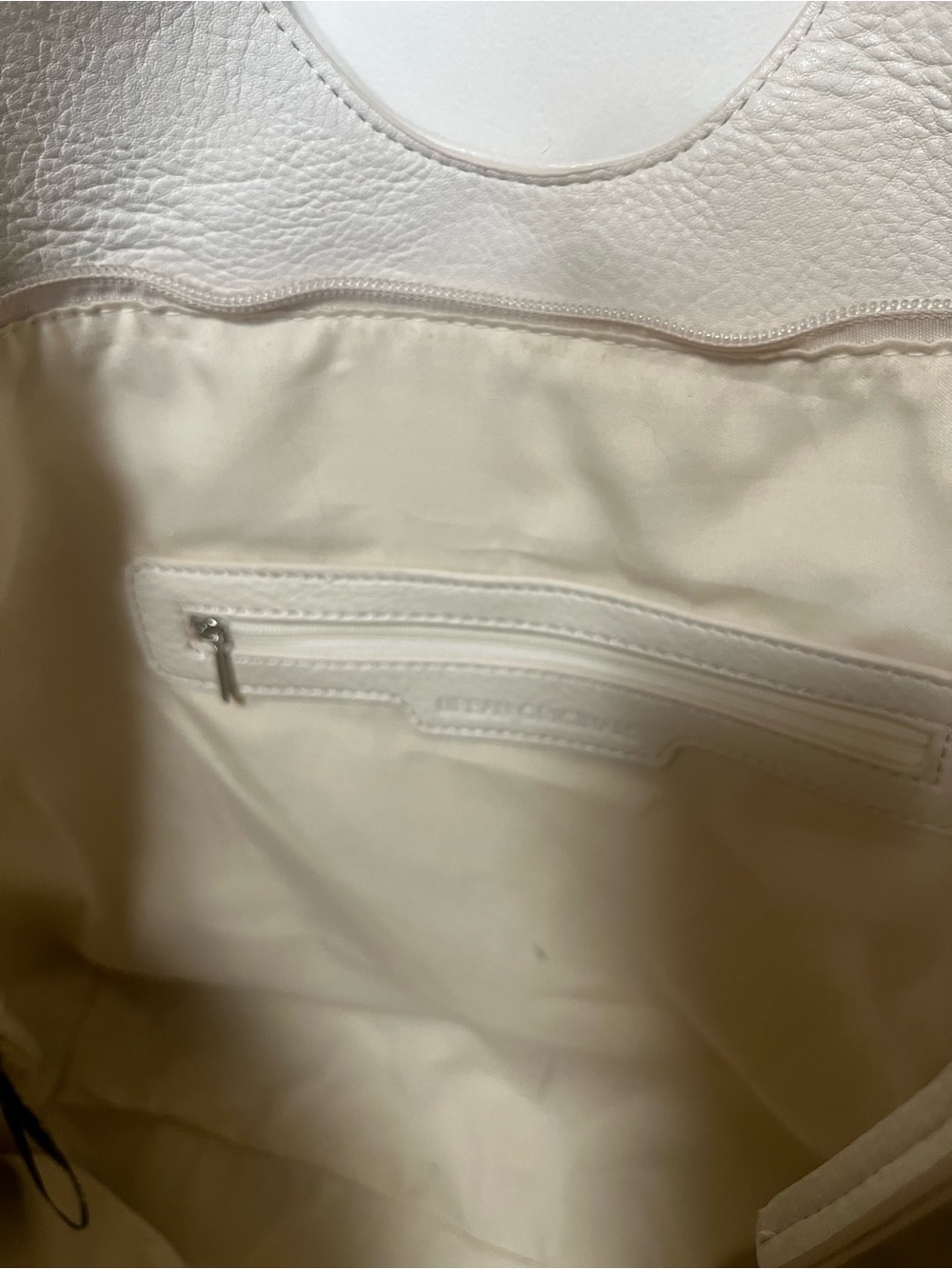 Urban Originals Cream Vegan Leather Tote Bag Large Slouchy Pocket Purse - Picture 11 of 13